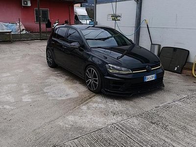 Usata VW Golf VII 115 CV (84 kW) 2014 Nero Utilitaria