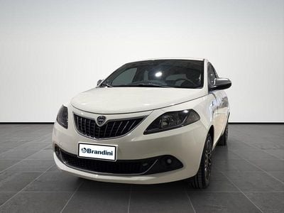 Usata Lancia Ypsilon S 70 CV (51 kW) 2022 Bianco Utilitaria
