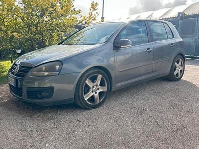 VW Golf V