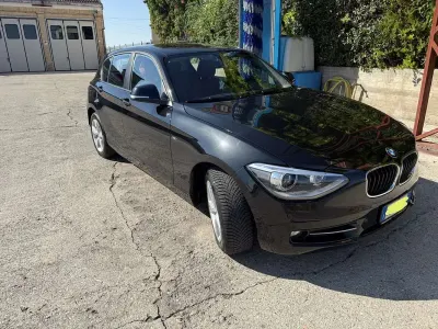 Usata BMW 118 Comfort Edition 143 CV (105 kW) 2014 Nero Utilitaria