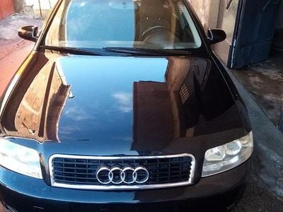 Usata Audi A4 130 CV (95 kW) 2002 Blu Station wagon