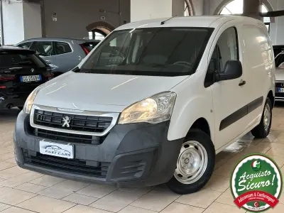 Usata Peugeot Partner 74 CV (54 kW) 2018 Bianco
