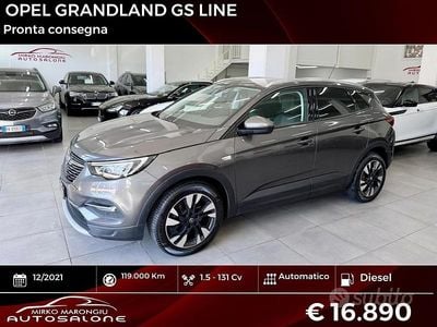 Usado Opel Grandland X GS Line 131 CV (96 kW) 2021 Gris SUV