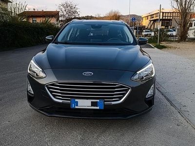 Usata Ford Focus Business Edition 95 CV (69 kW) 2021 Grigio Station wagon