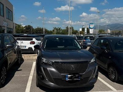 Gebraucht Peugeot 2008 Active 110 PS (80 kW) 2022 SUV