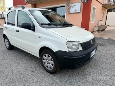 Usata Fiat Panda 75 CV (55 kW) 2012 Bianco Utilitaria