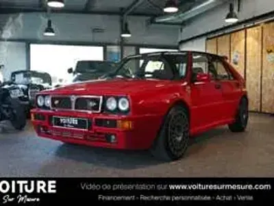 Usado Lancia Delta 200 CV (147 kW) 1992 Rojo Utilitario