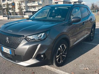 Grigio Usata 2021 Peugeot 2008 Allure SUV | 16.100 € (Buon prezzo)