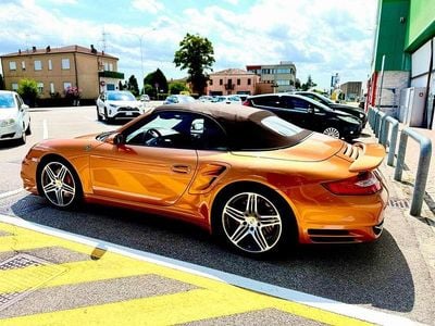 Usata Porsche 997 Turbo 480 CV (353 kW) 2008 Arancione Cabrio