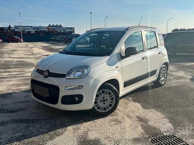 Usata Fiat Panda Easy 70 CV (51 kW) 2015 Bianco Utilitaria