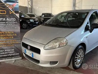 Usata Fiat Grande Punto S 69 CV (50 kW) 2011 Grigio Utilitaria