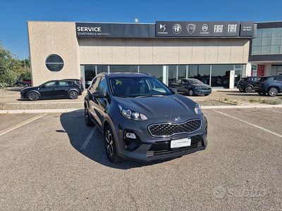 Usata Kia Sportage 135 CV (99 kW) 2019 Grigio SUV
