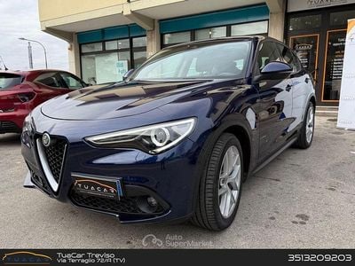 Usata Alfa Romeo Stelvio Executive 190 CV (139 kW) 2021 Blu SUV