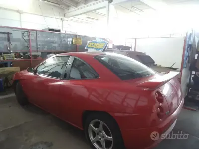 Usata Fiat Coupé 131 CV (96 kW) 1999 Rosso Coupé