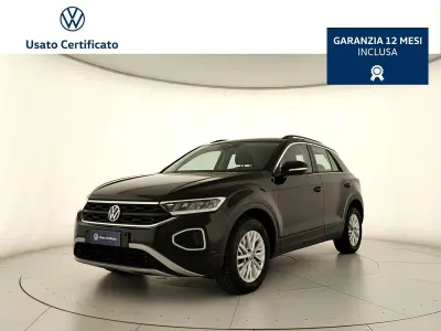 Usata VW T-Roc Life 150 CV (110 kW) 2025 Nero SUV