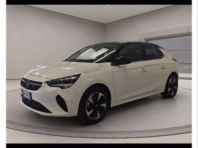 Usata Opel Corsa Elegance 100 kW (136 CV) 2020 Bianco Utilitaria