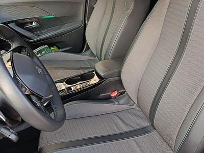 Usata Peugeot 2008 Allure 131 CV (96 kW) 2021 Bianco SUV