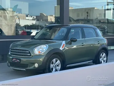 Usata Mini Cooper D Countryman 111 CV (81 kW) 2016 Verde SUV