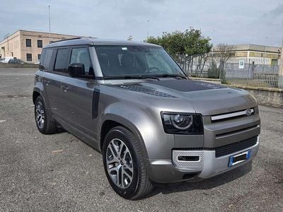 Usata Land Rover Defender HSE 300 CV (220 kW) 2022 Grigio SUV