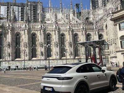 Usata 2023 Porsche Cayenne Coupe Platinum Edition Coupé | 88.000 € (Buon prezzo)