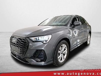 Usata Audi Q3 Sportback Business 150 CV (110 kW) 2022 Grigio SUV