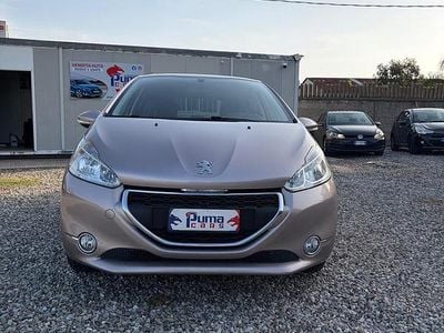 Begagnad Peugeot 208 Allure 82 HK (60 kW) 2012 Brun Halvkombi
