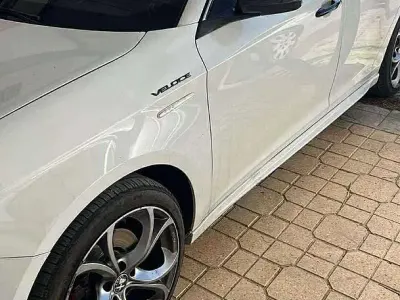 Usata Alfa Romeo Giulietta 170 CV (125 kW) 2012 Bianco Utilitaria