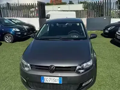 Usata VW Polo 75 CV (55 kW) 2011 Grigio Utilitaria
