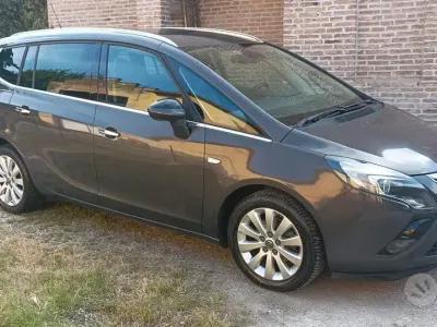 Usata Opel Zafira Tourer 150 CV (110 kW) 2012 Monovolume