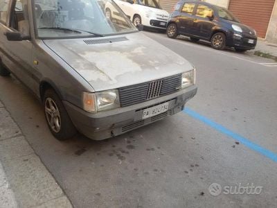 Usata Fiat Uno 45 CV (33 kW) 1986 Grigio Utilitaria
