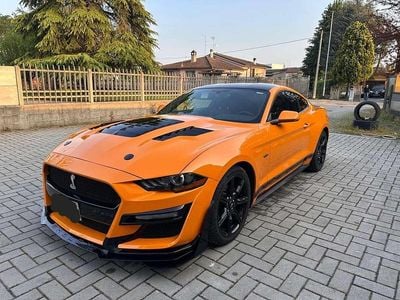 Usata Ford Mustang Fastback 317 CV (233 kW) 2018 Arancione Coupé
