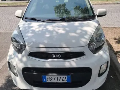 Usata Kia Picanto City 66 CV (48 kW) 2016 Bianco Utilitaria