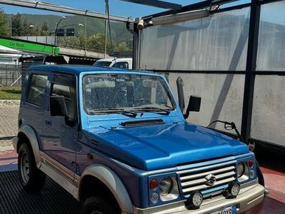 Suzuki Samurai