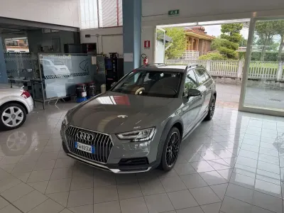 Usata Audi A4 Business 245 CV (180 kW) 2019 Grigio Station wagon