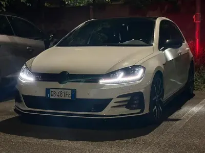 Usata VW Golf VIII GTI 245 CV (180 kW) 2020 Bianco Berlina