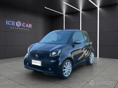 Usata Smart ForTwo Cabrio Prime 90 CV (66 kW) 2017 Nero Cabrio