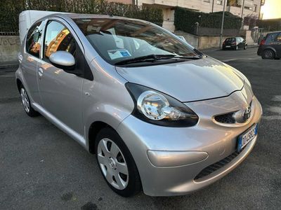 usata Toyota Aygo 1.0 12V VVT-i 5 porte Sol