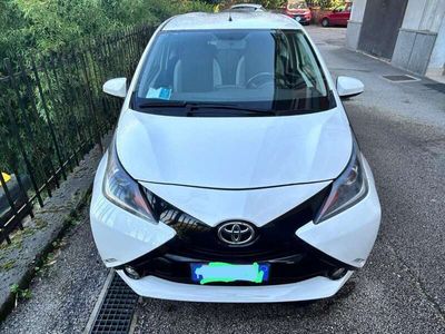 usata Toyota Aygo Aygo5p 1.0 x-play my15