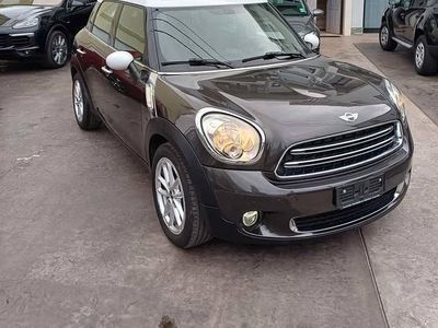 Usata Mini Countryman 110 CV (80 kW) 2014 Marrone SUV