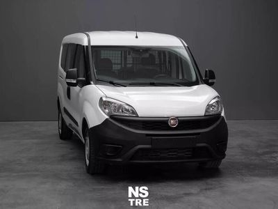Usata Fiat Doblò 95 CV (69 kW) 2017 Bianco Monovolume