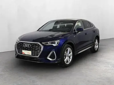 Usata Audi Q3 Sportback Ambiente 150 CV (110 kW) 2025 Blu navarra metallizzato SUV