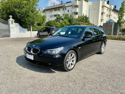 BMW 523