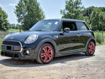 Usata Mini One D Business 95 CV (69 kW) 2015 Nero Utilitaria