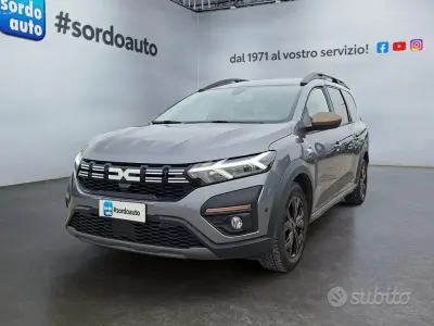 Usata Dacia Jogger Extreme 101 CV (74 kW) 2024 Grigio Monovolume