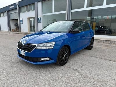 Blu Usata 2021 Skoda Fabia Design Edition Utilitaria | 11.900 € (Buon prezzo)