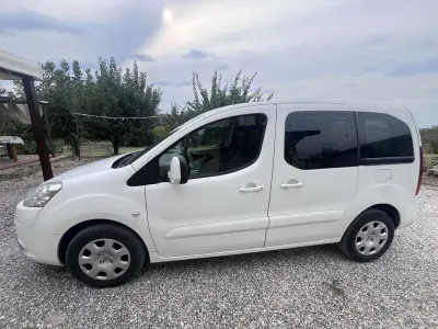Usata Peugeot TePee Premium 90 CV (66 kW) 2010 Bianco Furgone