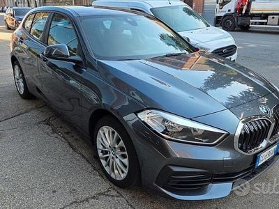 Usata BMW 116 Advantage 116 CV (85 kW) 2021 Grigio Utilitaria