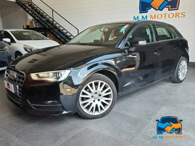 Usata Audi A3 Ambition 110 CV (80 kW) 2015 Nero Berlina