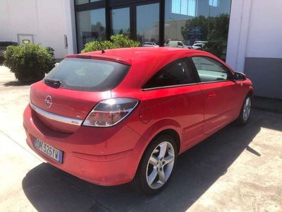 Opel Astra GTC