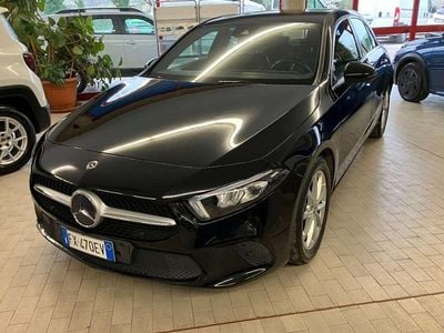 Usata Mercedes A180 Premium 116 CV (85 kW) 2018 Nero Berlina